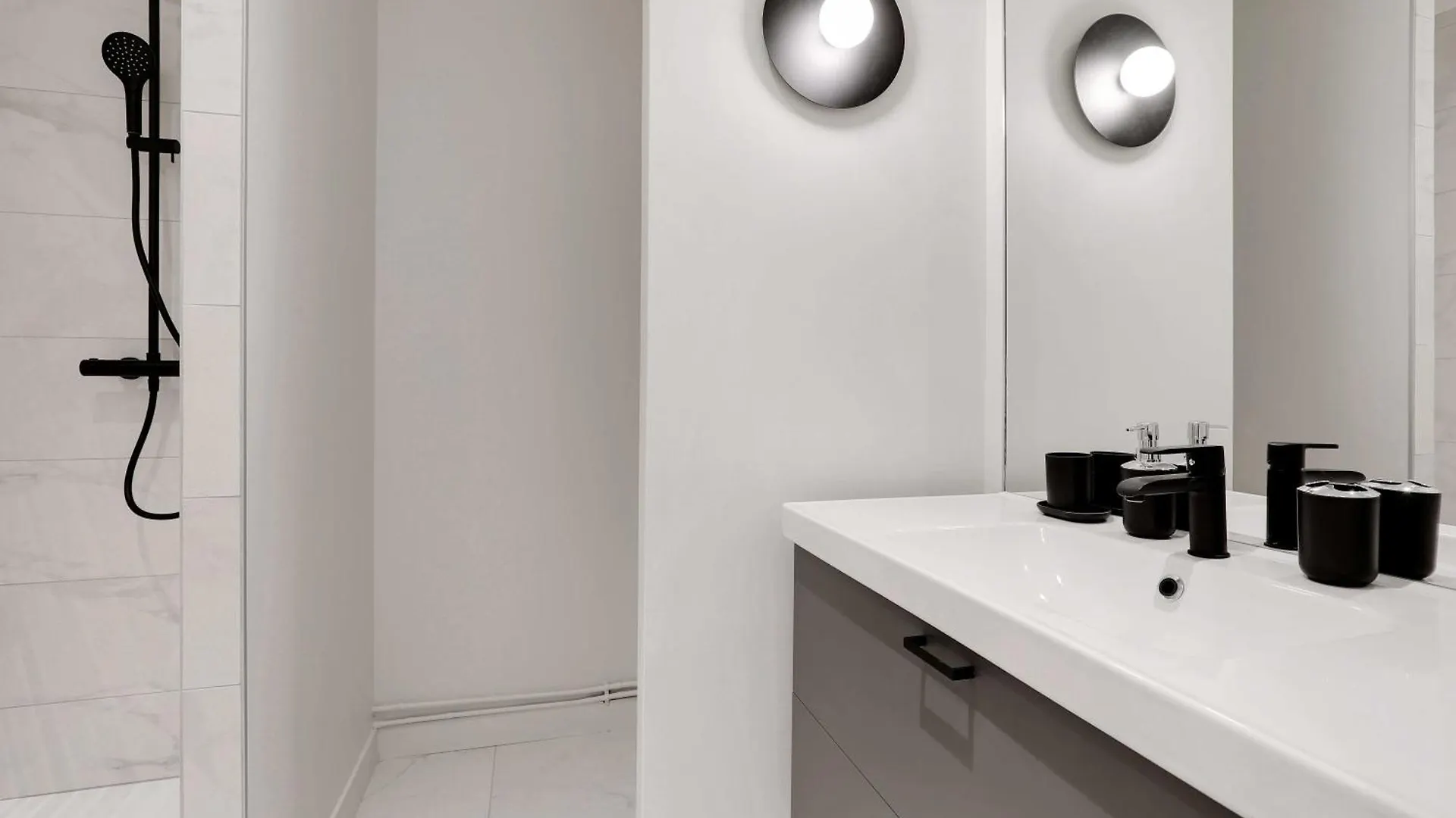 CMG Charmant appartement 1BR/4P - République / Temple Paris